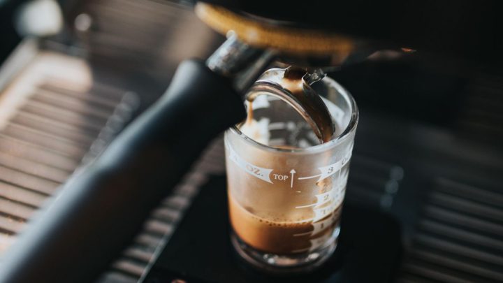 Best Coffee Machines for Espresso (Finest Picks)