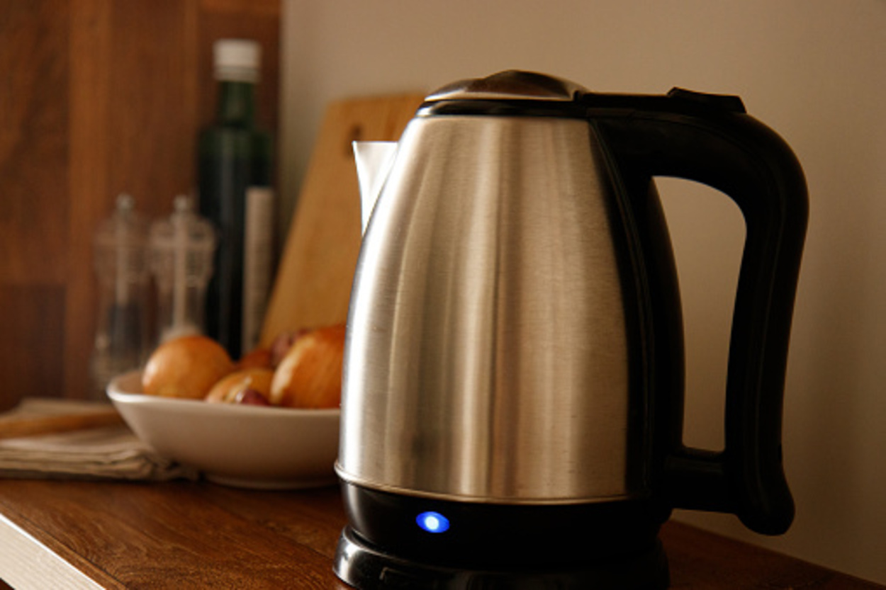 An electric kettle placed on countertop
